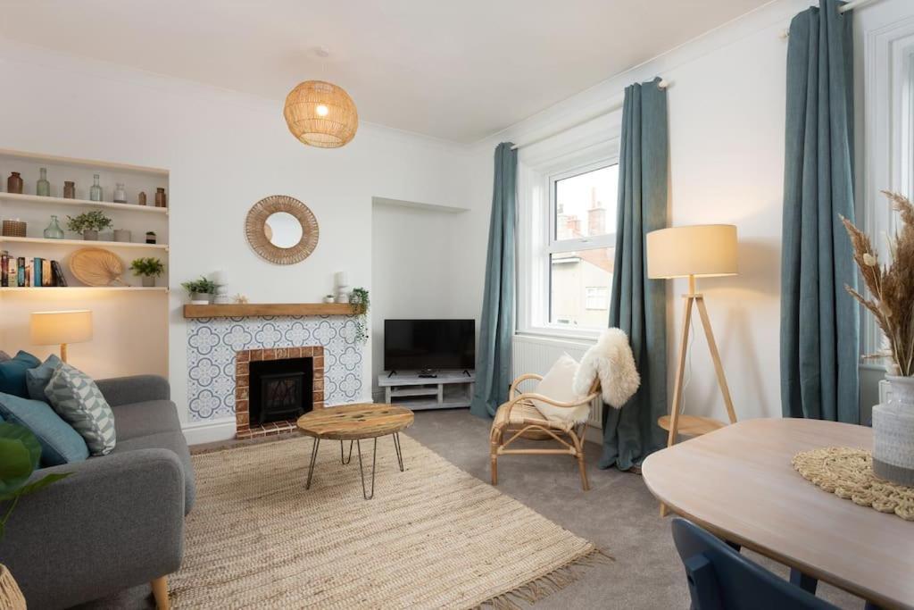 High Tide - Filey Apartment Close To Beach Extérieur photo